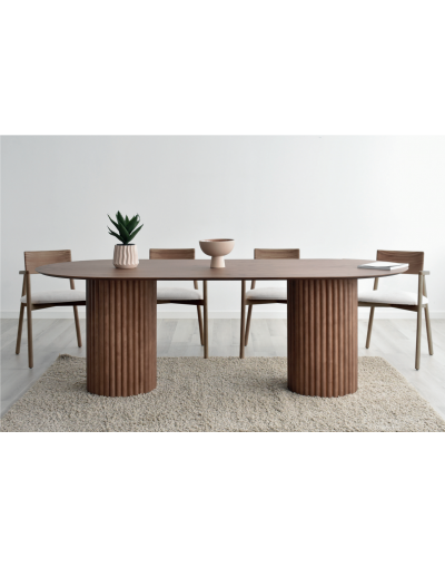 Mesa comedor Biorg ovalada